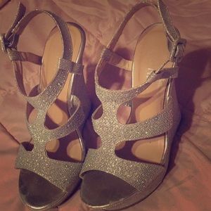 Sparkling wedges